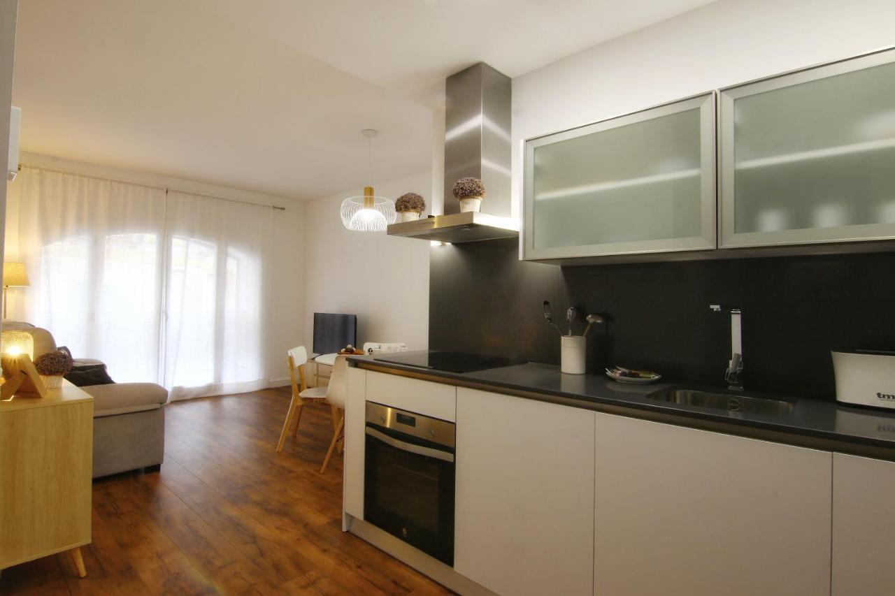 Apartamentos Almada ซาราโกซา ภายนอก รูปภาพ