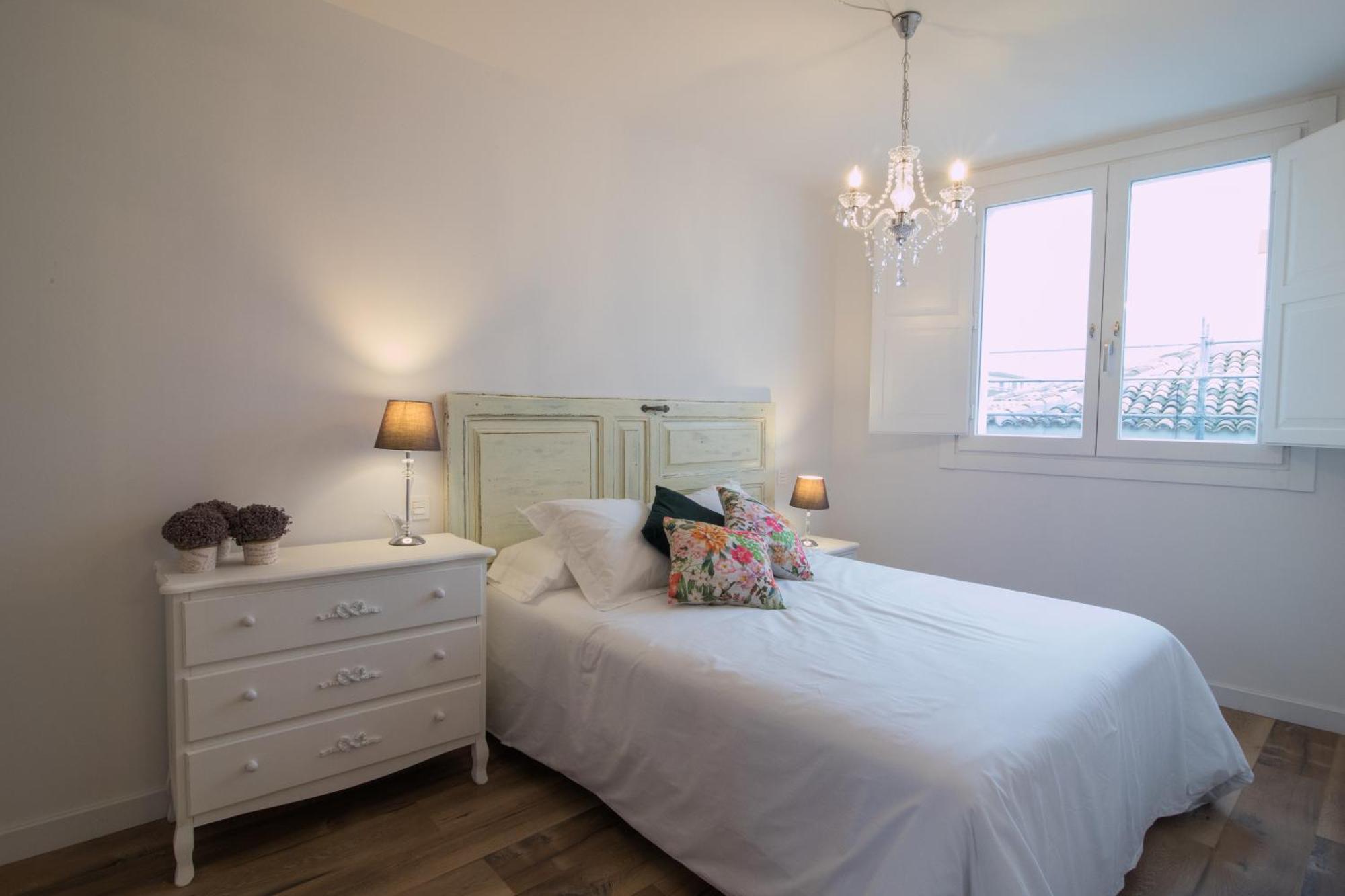 Apartamentos Almada ซาราโกซา ภายนอก รูปภาพ
