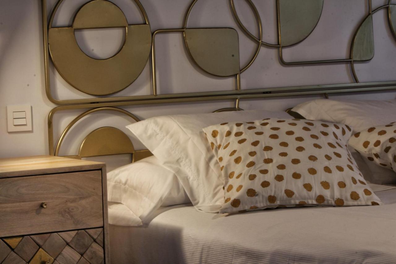Apartamentos Almada ซาราโกซา ภายนอก รูปภาพ